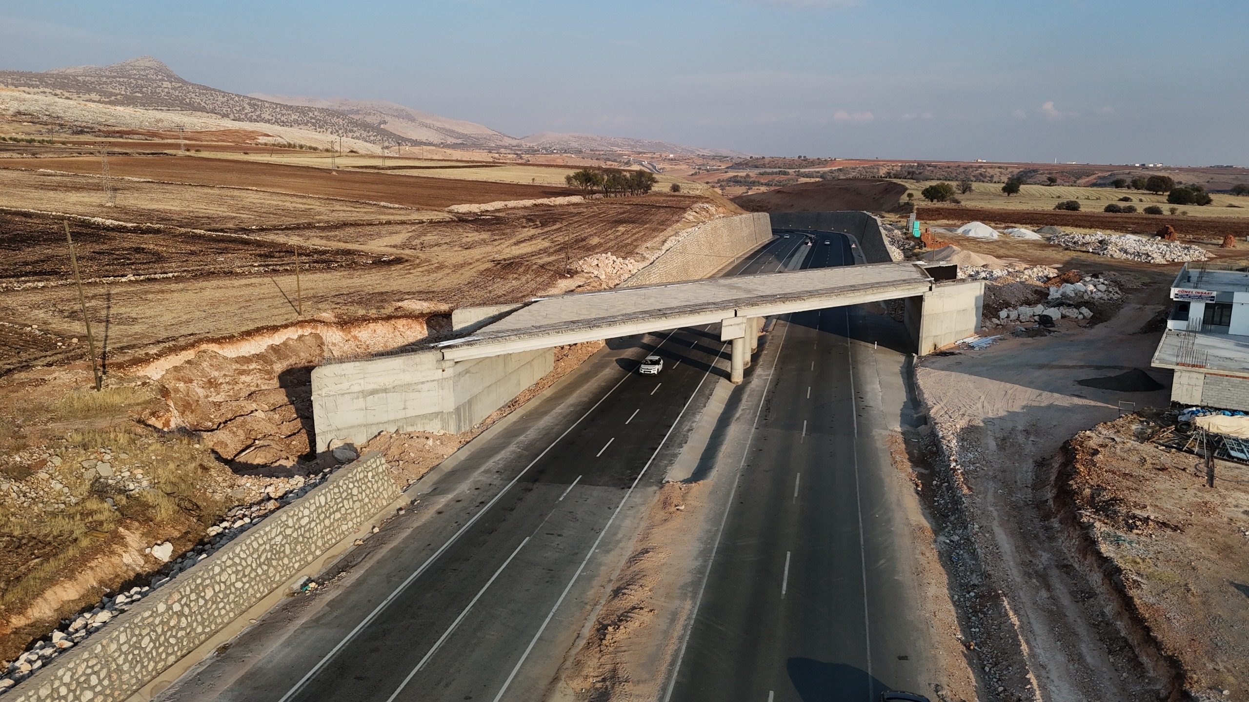 Kahta-Siverek Yolu Projesi ile Seyahat Süresi 25 Dakikaya Düşecek