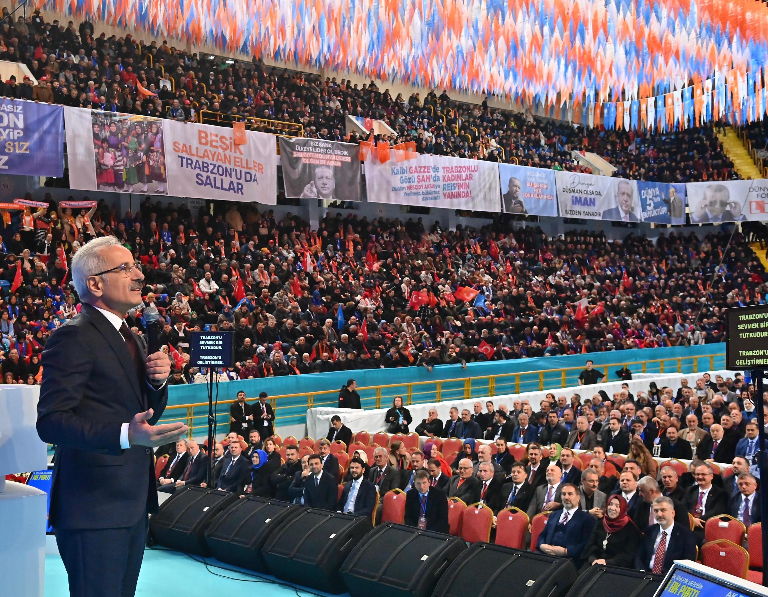 Trabzon'a 153 Milyar Lira Ulaştırma Yatırımı: AK Parti Kongresi